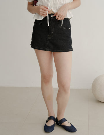Kendra Denim Skorts in Dark Indigo