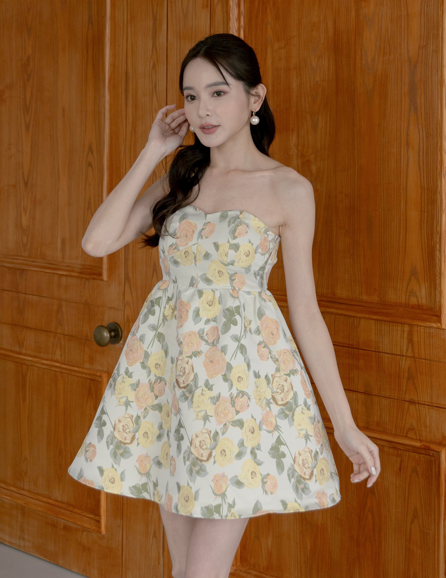 Roxanne Floral Jacquard Dress in Yellow