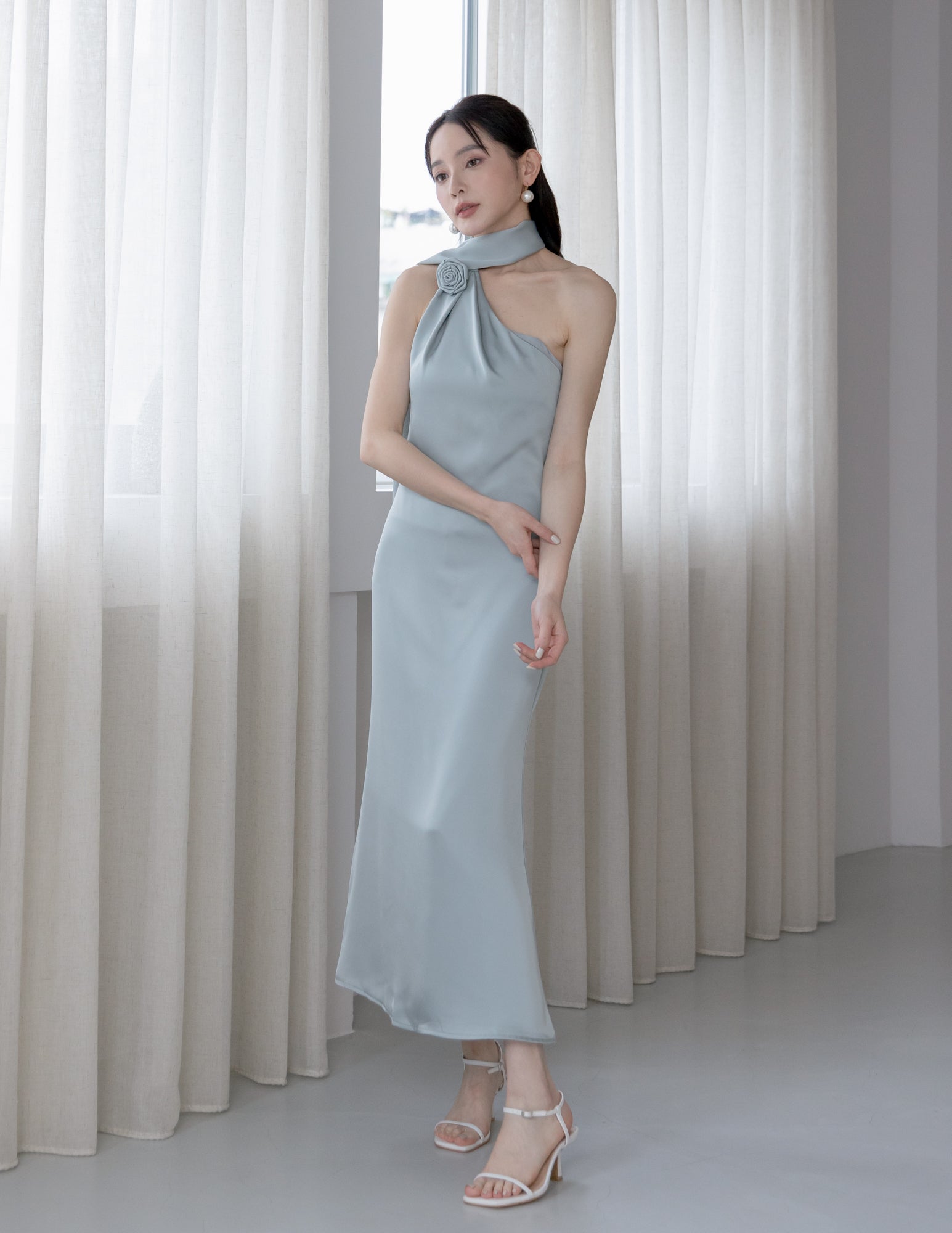 ワンピース TOGA ACETATE SATIN DRESS Paulina Toga Satin Dress in Jade