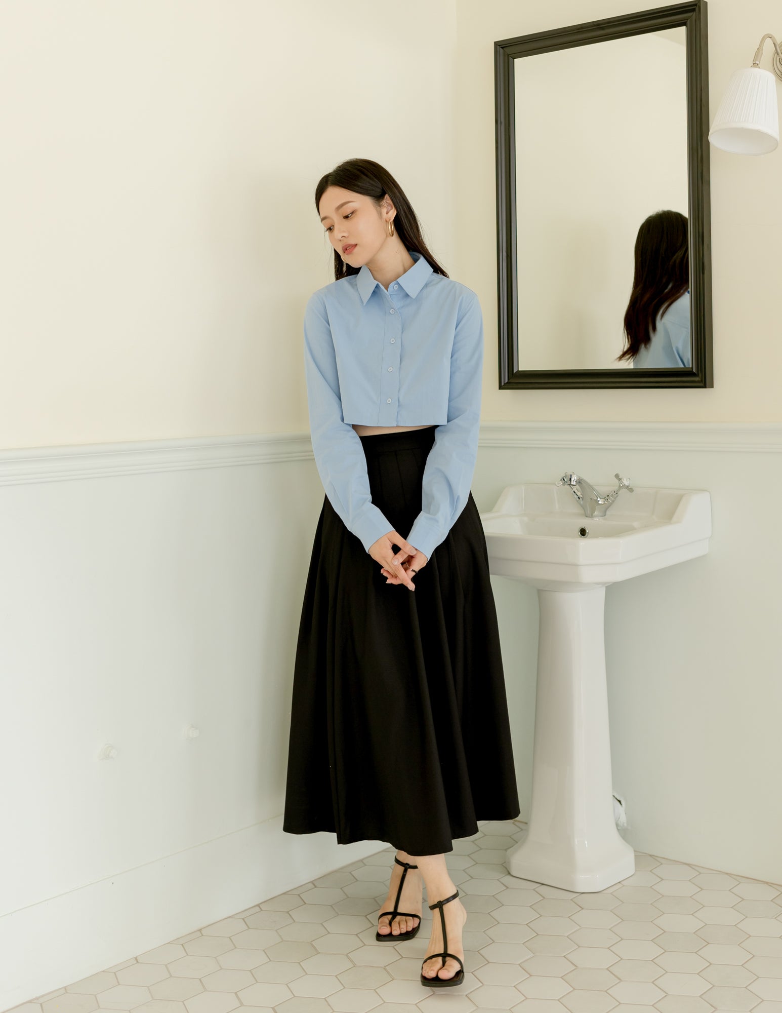 PLEATED SKIRT WITH ADJUSTABLE DRAWSTRING