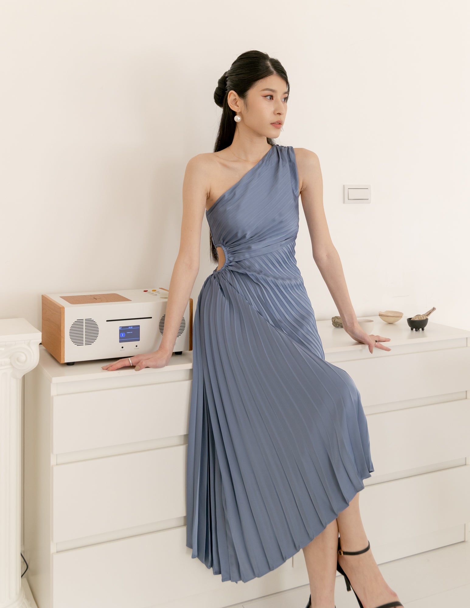 Aleyna Pleated Toga Dress in Blue