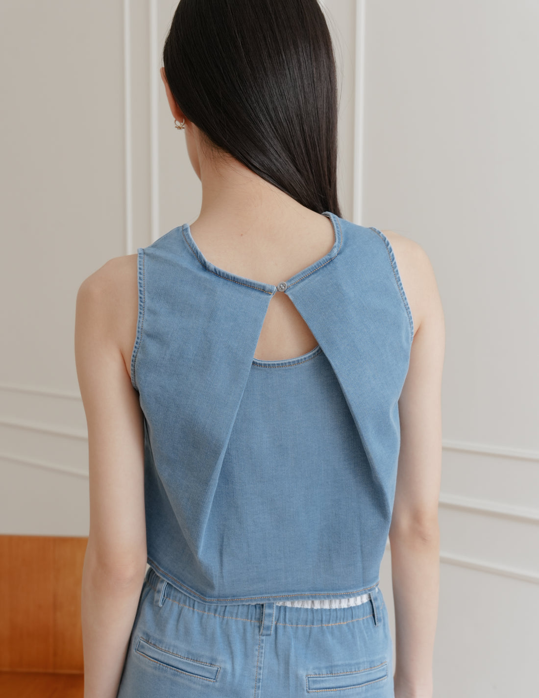 Iris Boxy Crop Denim Top in Light Wash