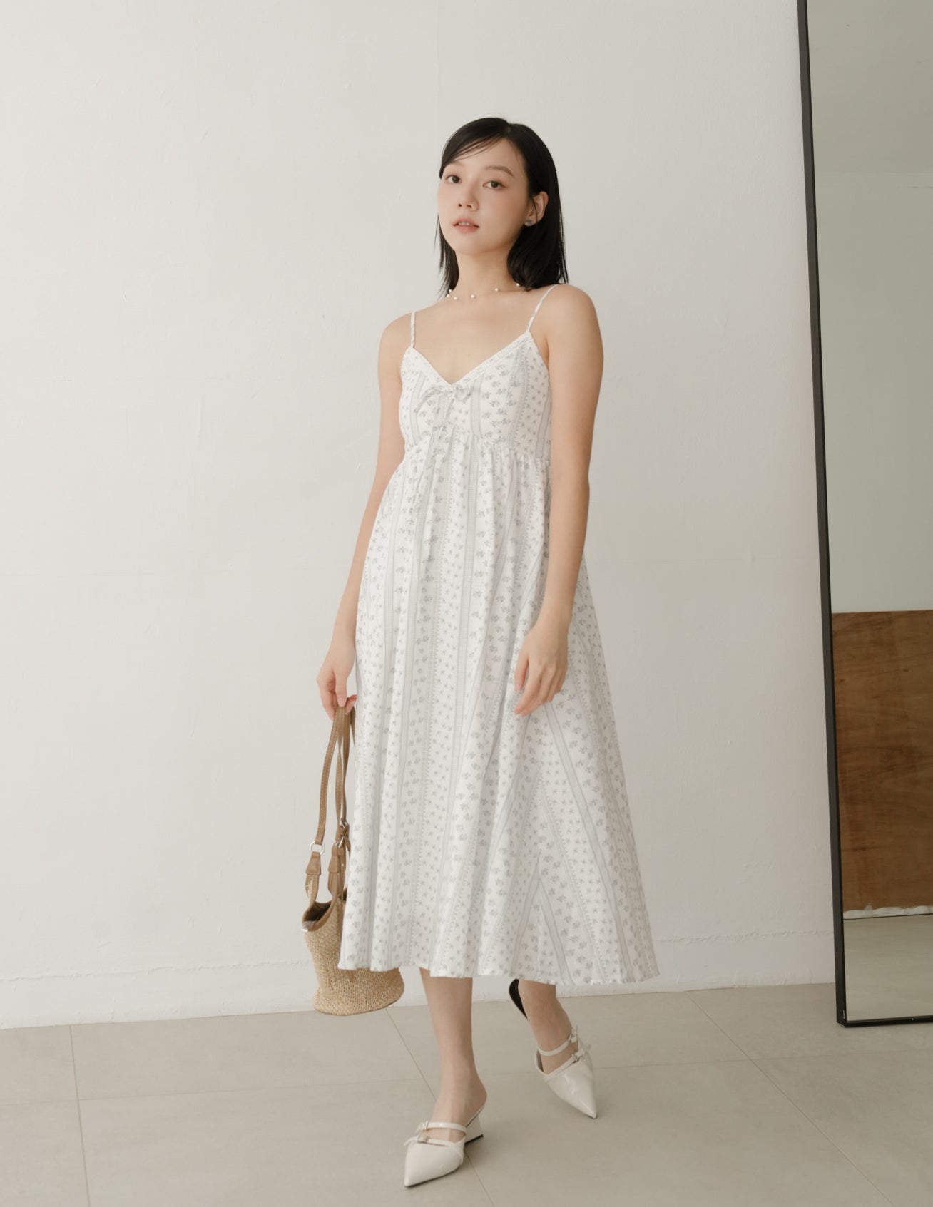 Thalia Lace Ribbon Midi Dress in Floral