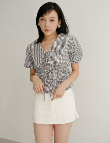 Aveline Peterpan Collar Blouse in Gingham