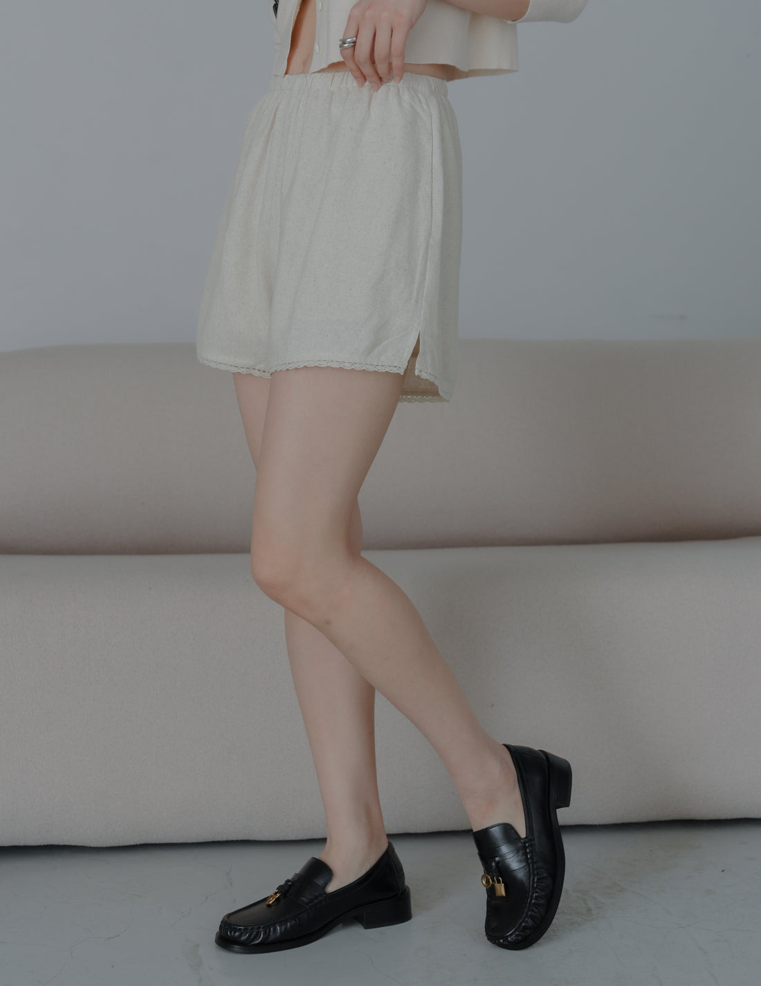 Ellis Lace Trim Linen Shorts in Sand