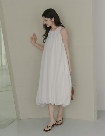 Jocelyn Bubble Midi Dress in White