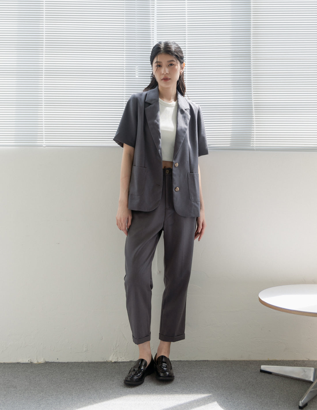 Tanya Linen Blazer in Grey