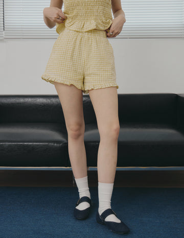 Cora Plaid Shorts in Yellow