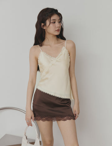 Amelie Padded Lace Trim Cami Top in Butter