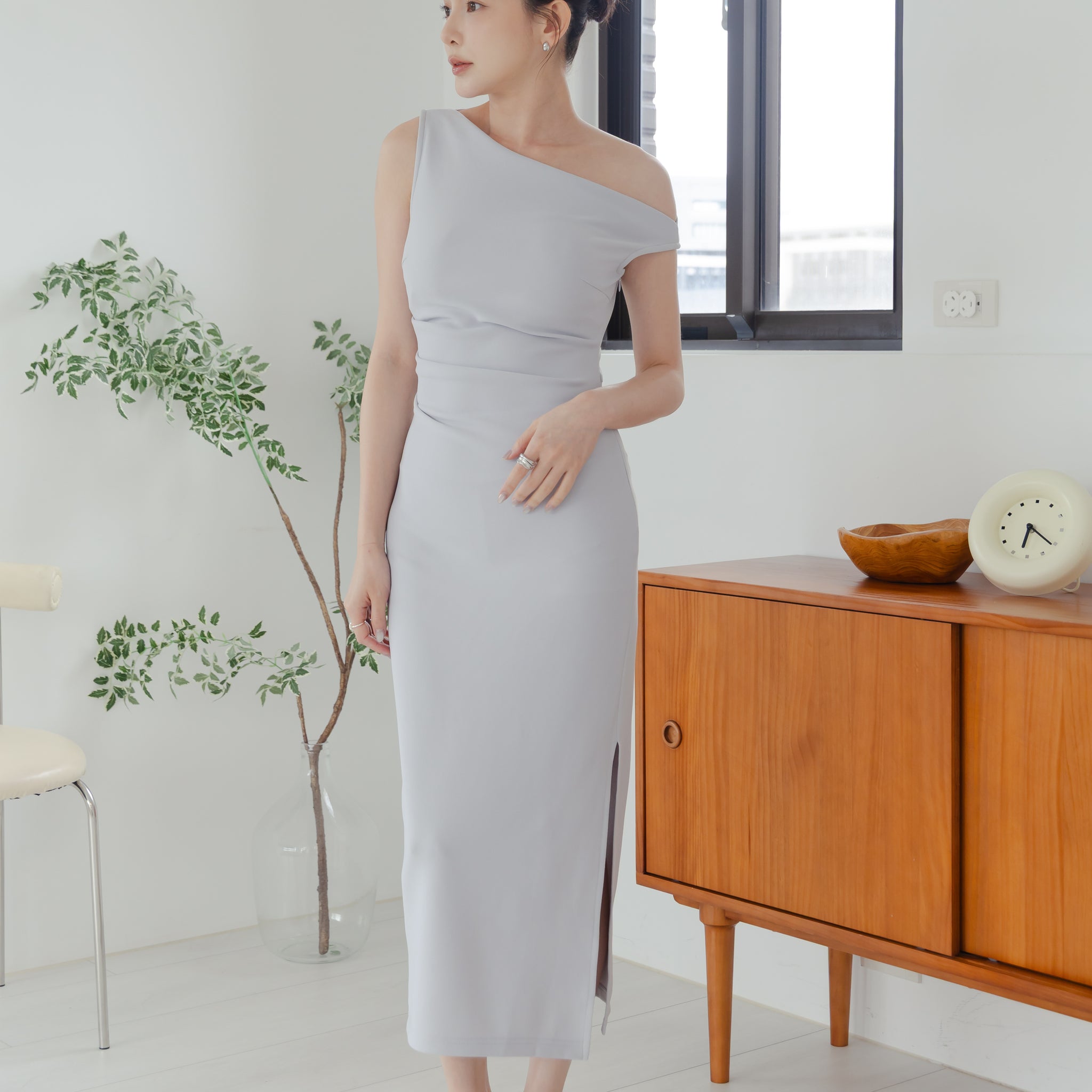 Carys Off Shoulder Midi Dress in Grey Blue