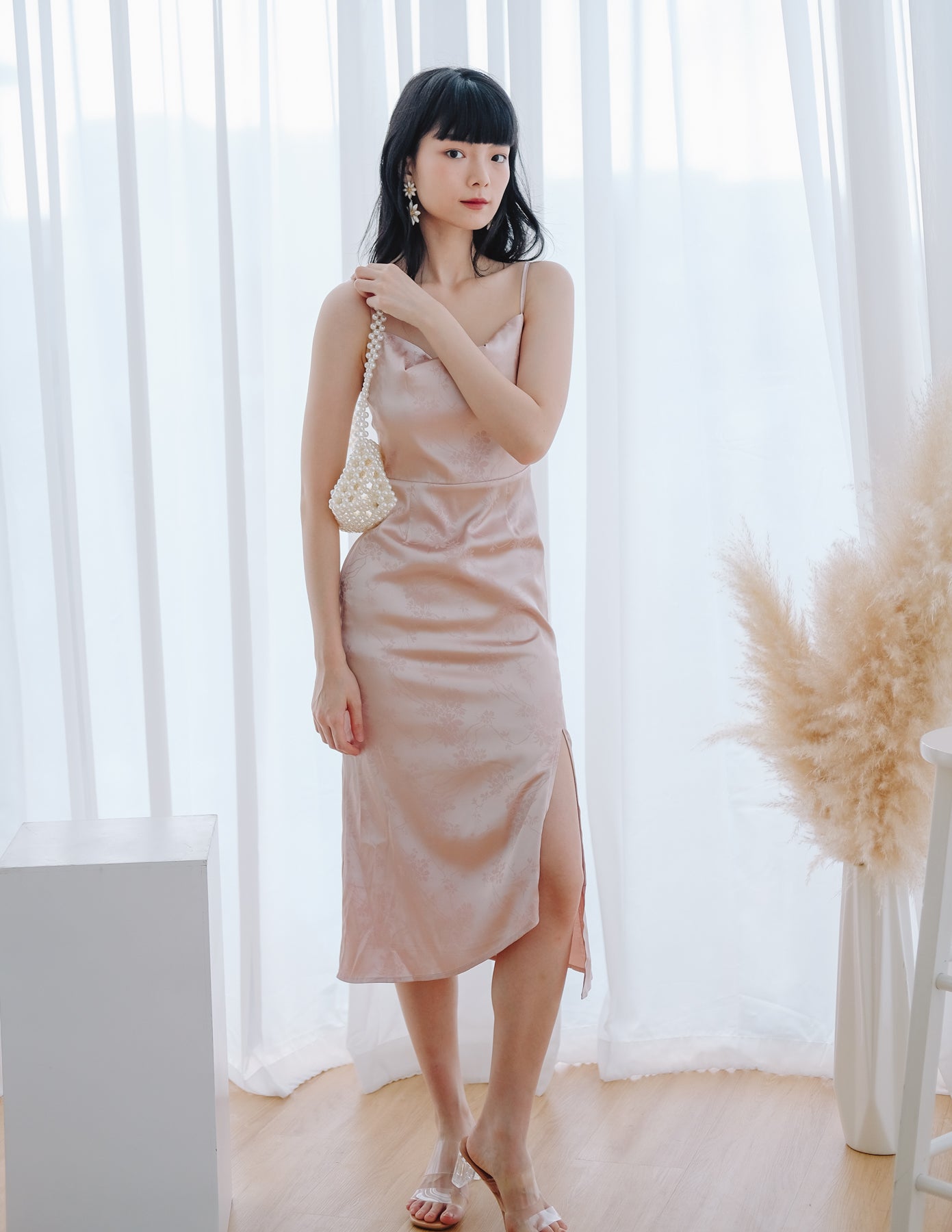 Aria Floral Jacquard Dress in Pink