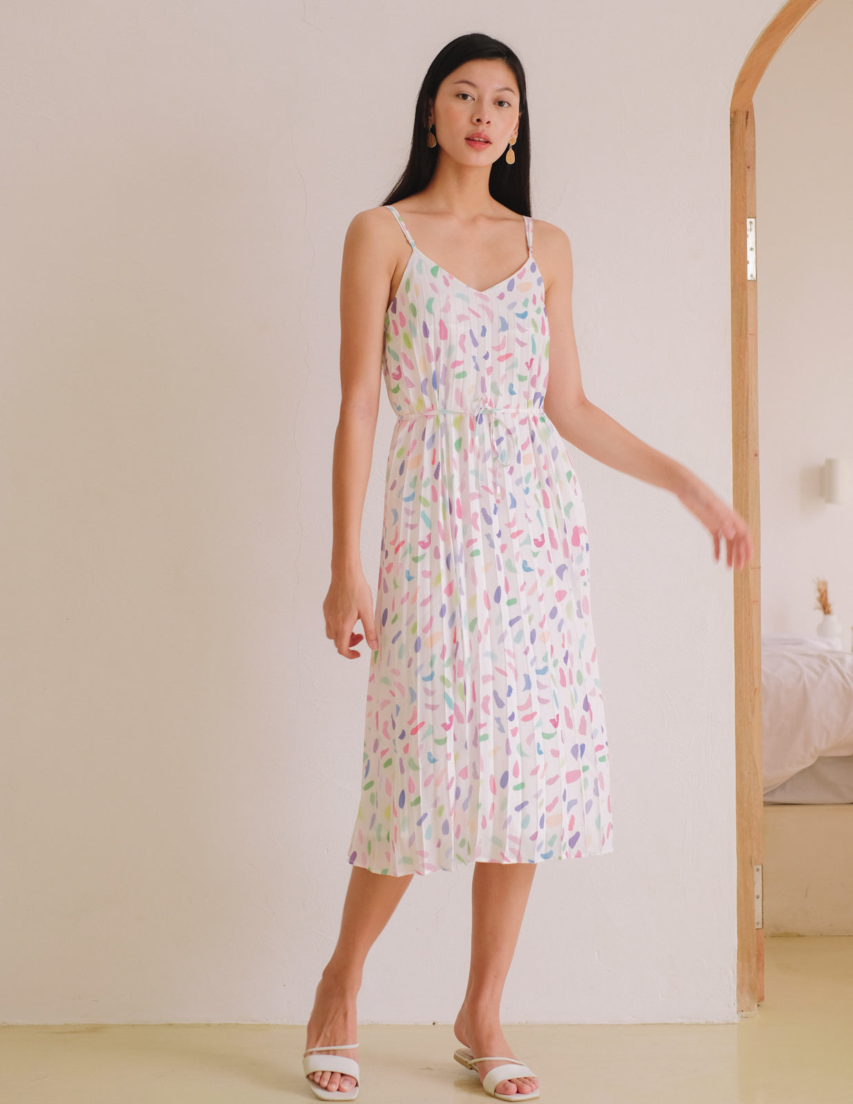 Mable Pleated Dress in Abstract Confetti