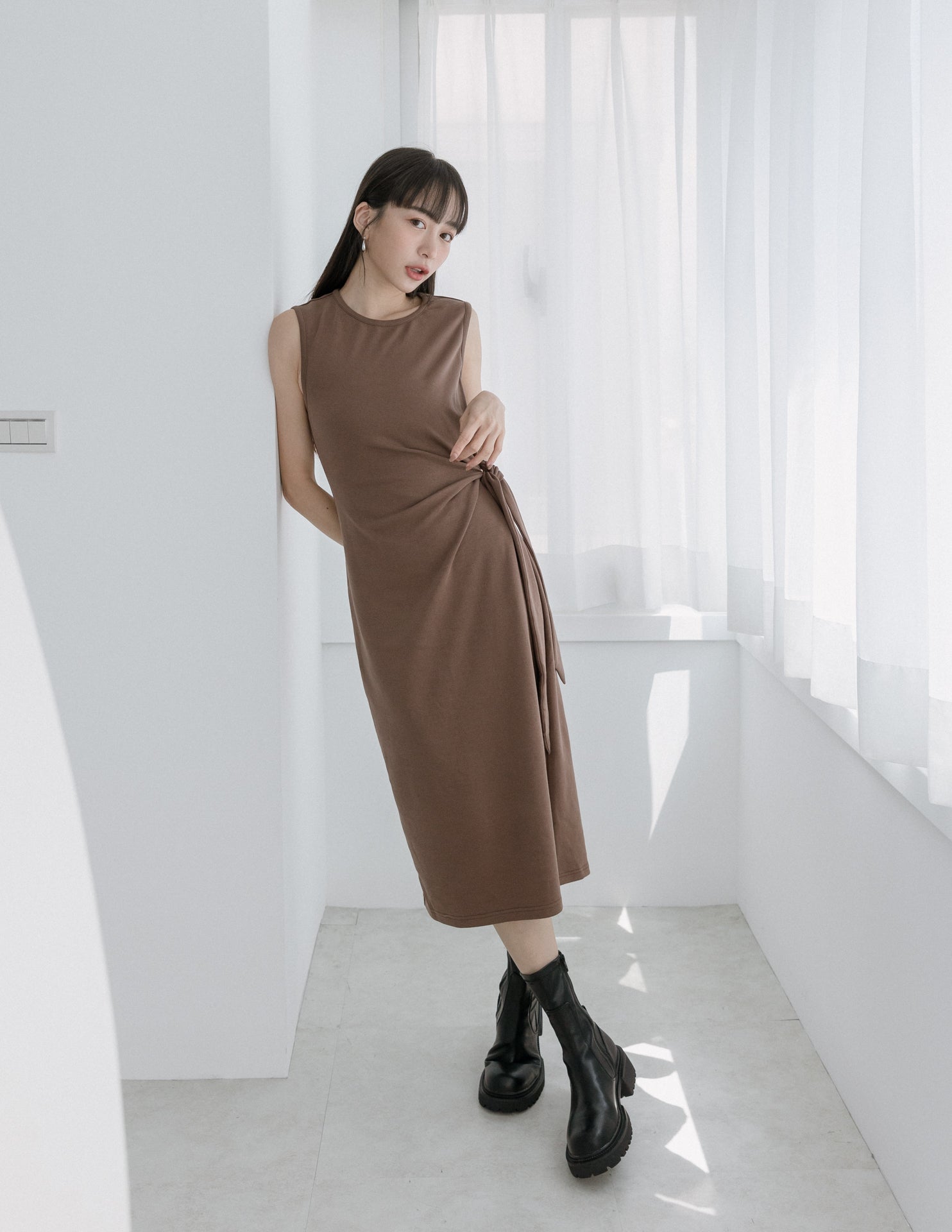 Leona Dress in Brown