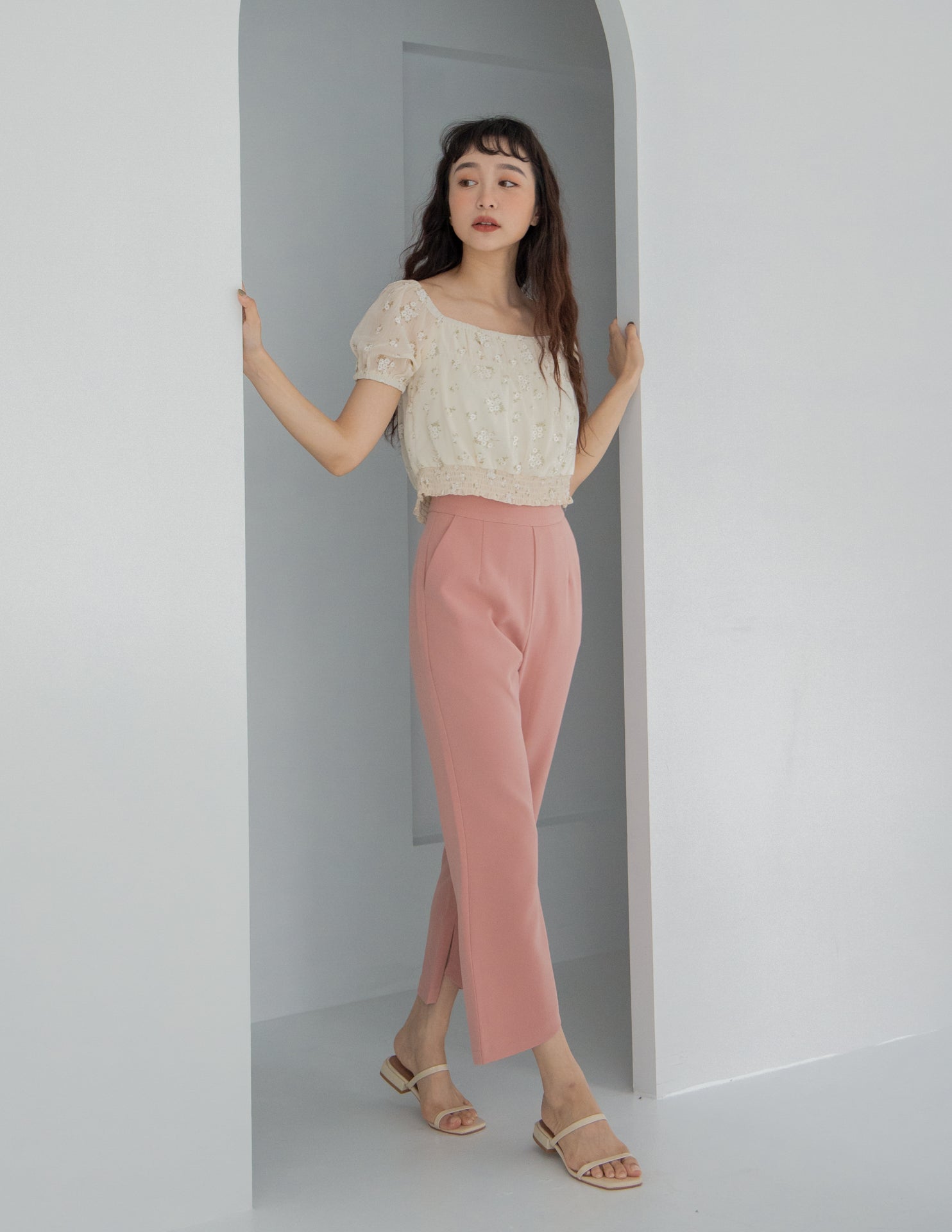 Mindy Pants in Rose